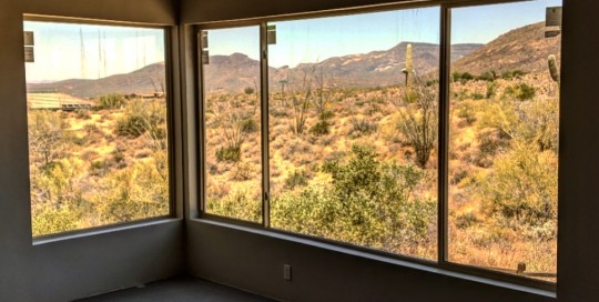 Arizona Window and Door in Scottsdale and Tucson showing large windows in corner of house