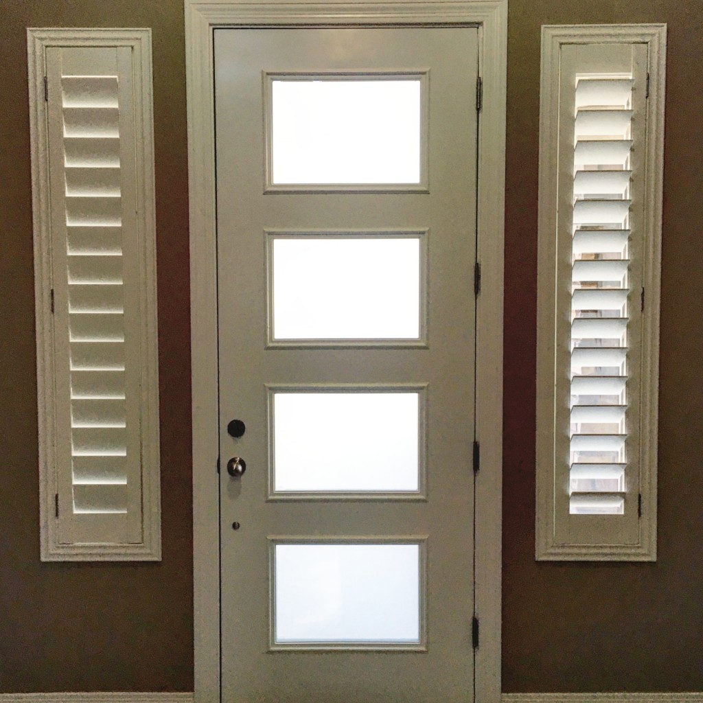 Arizona Window and Door in Scottsdale and Tucson showing front door with windows